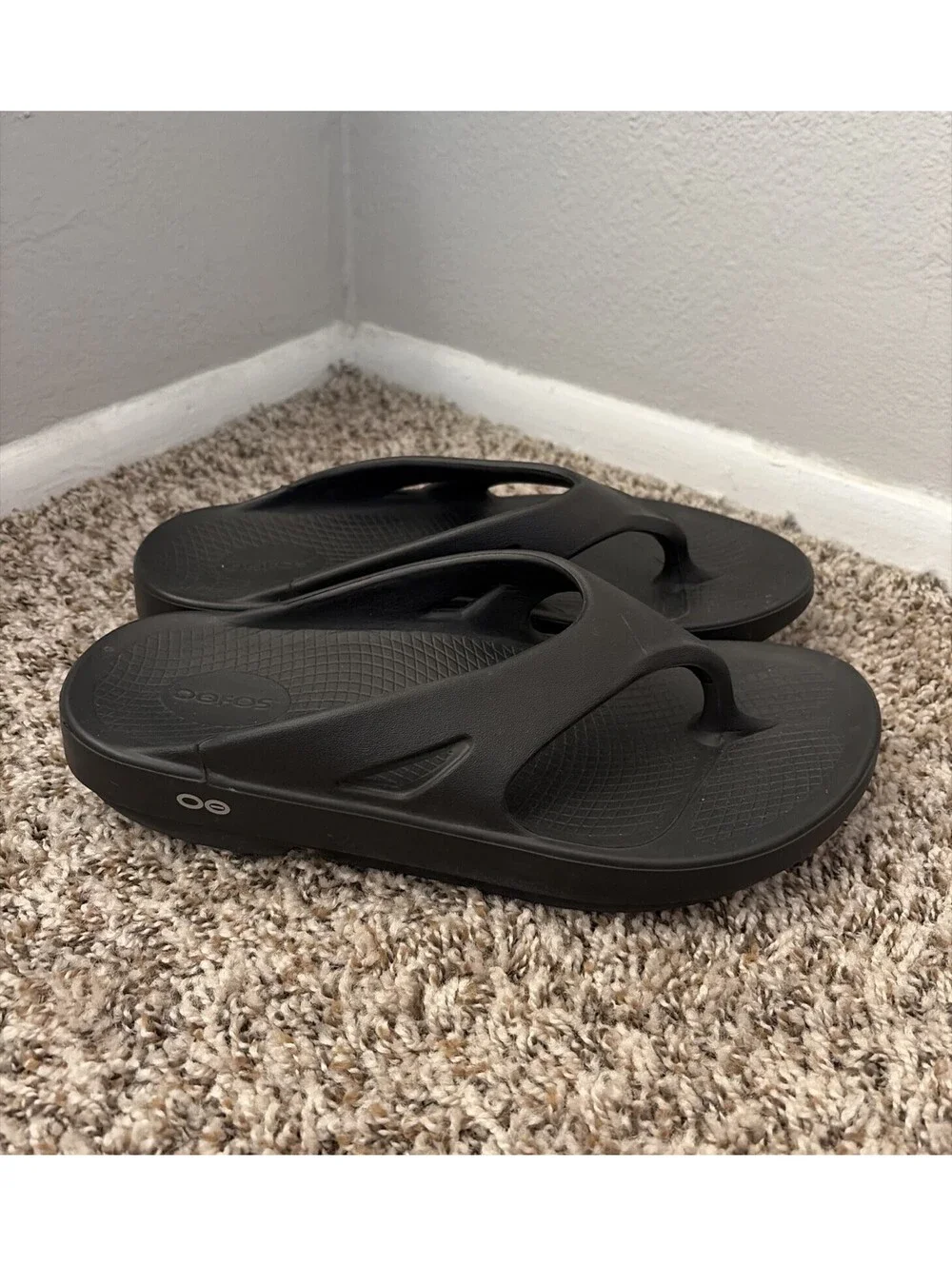 OOFOS Men's Black Slide Sandal Recovery Footware Unisex Mens Size 10/Women’s 12